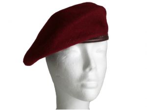 米空軍空挺部隊マルーンベレー帽